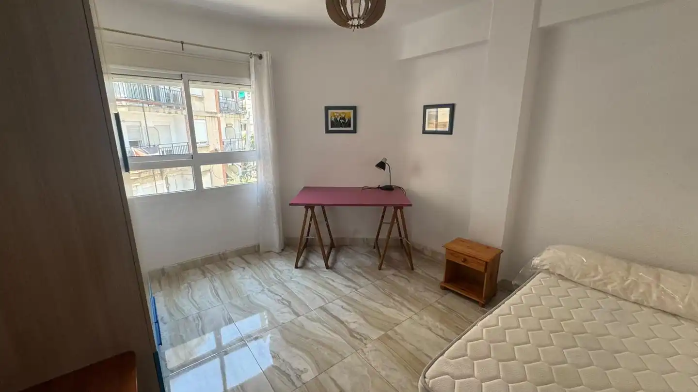 Flat for rent in Dels Germans Villalonga, Barrio de Benimaclet