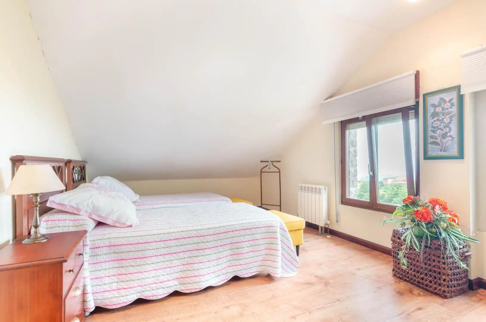 Habitación de Casa o chalet en venta en Pravia con Calefacción, Jardín privado y Parquet