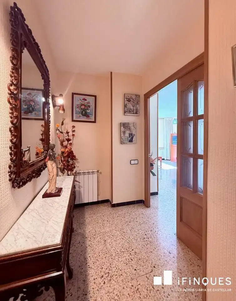Piso en venta en Castellar del Vallès con Aire acondicionado, Calefacción y Balcón