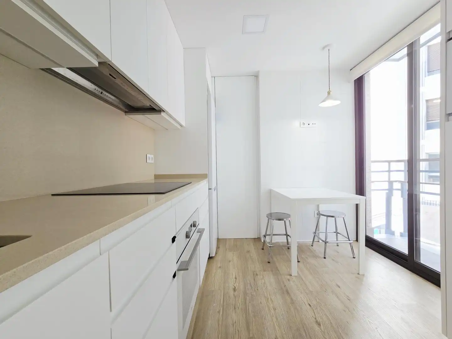 Wohnung zur Miete in Calle COLON, Sant Francesc