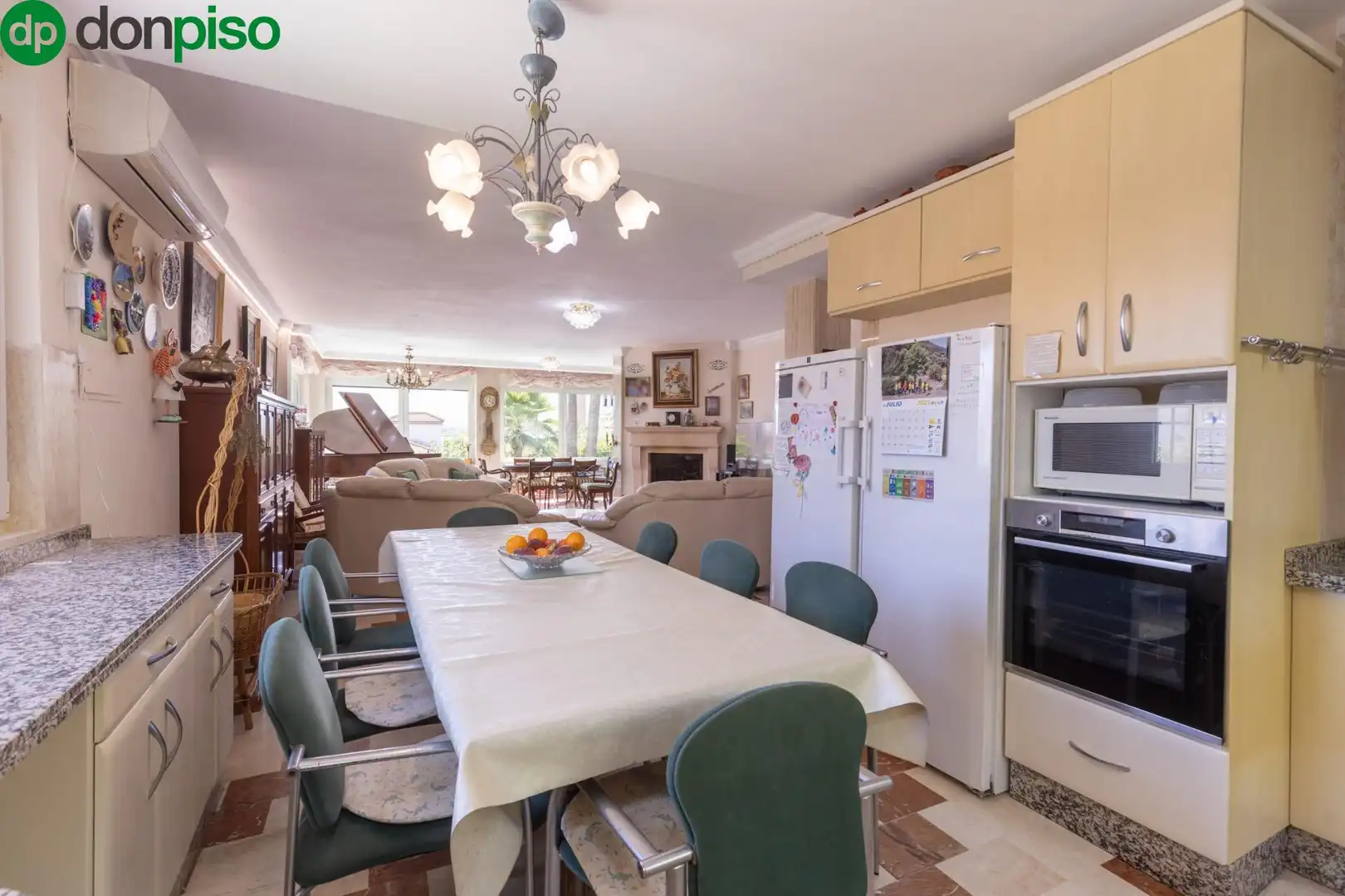 House with pool for sale in Avenida MONTEVIVE, imagen 14