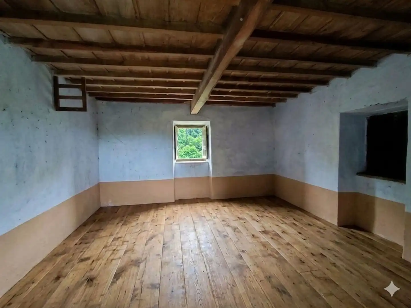 Casa o xalet en venda en Salas amb Terrassa i Piscina