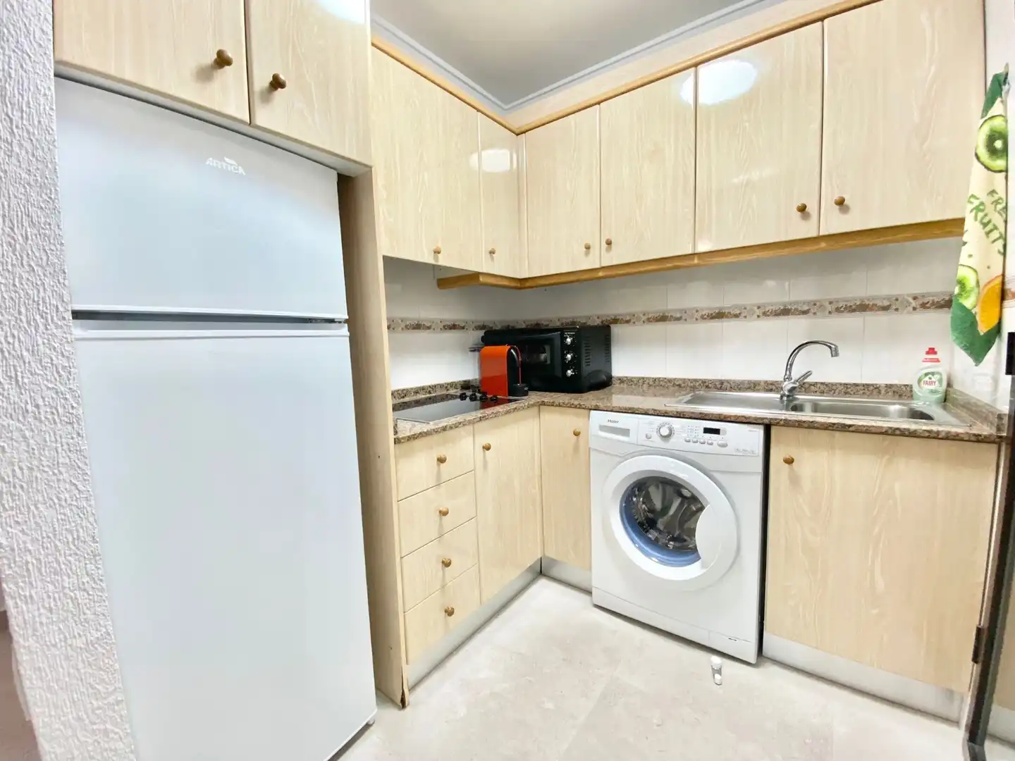 Kitchen of Apartments for rent in Guardamar del Segura  with Heating, Furnished and Washing machine