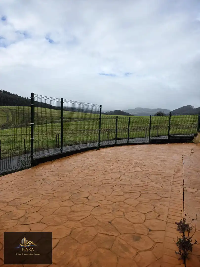 Terrace of Houses for sale in Meruelo  with Air Conditioner, Private garden and Terrace