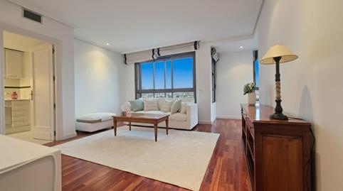 Photo 2 of Flat to rent in Calle Cardenal Marcelo Spinola, Castilla, Madrid