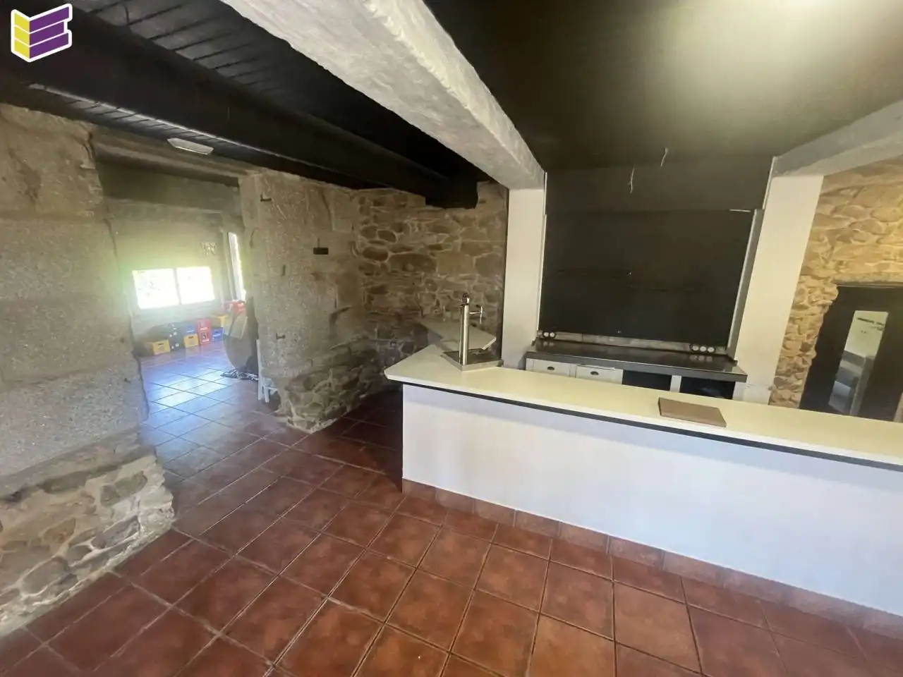Cuina de Local en venda en Tui amb Aire condicionat i Alarma