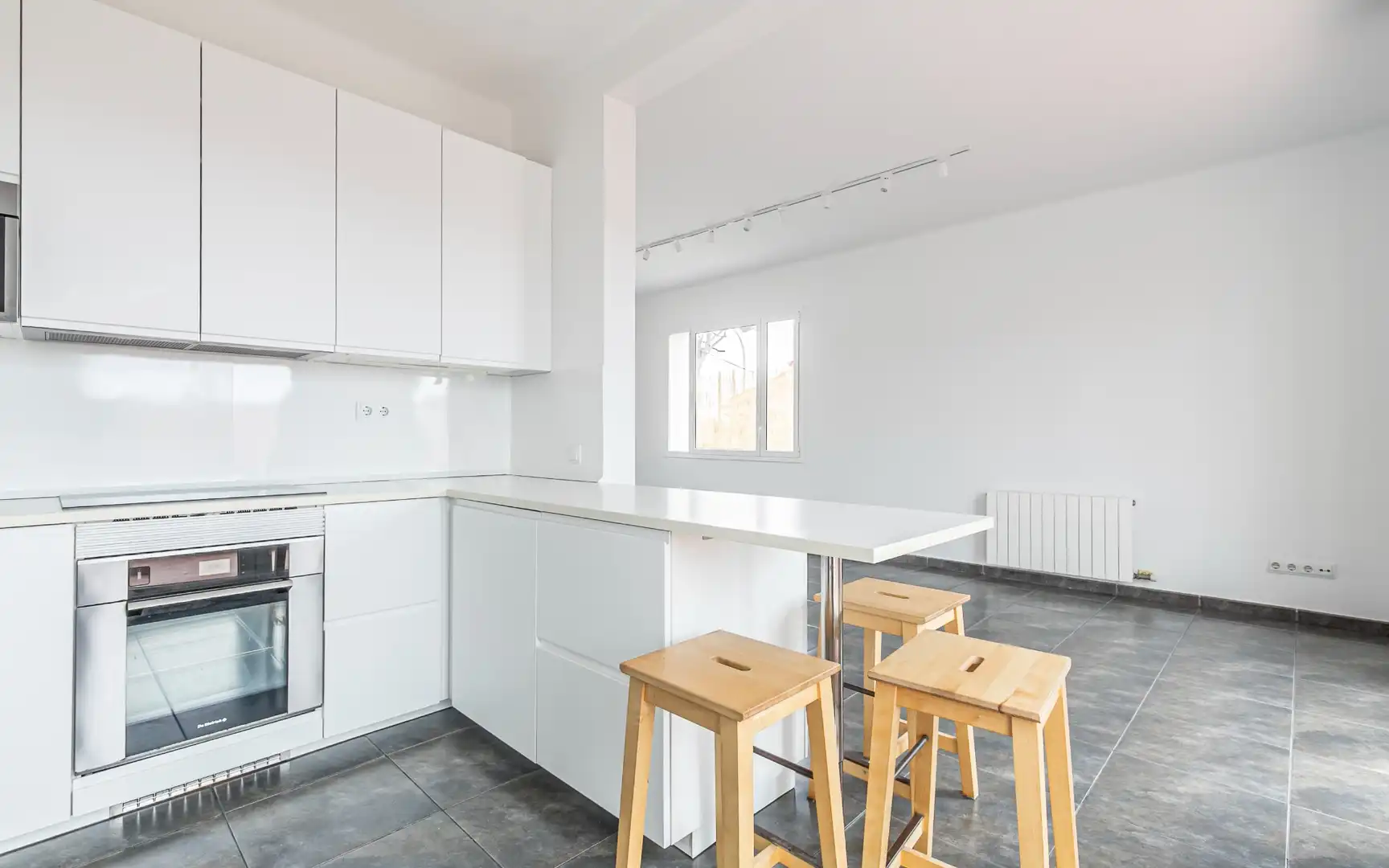 Cocina de Casa o chalet en venta en Viladecans con Aire acondicionado, Calefacción y Jardín privado