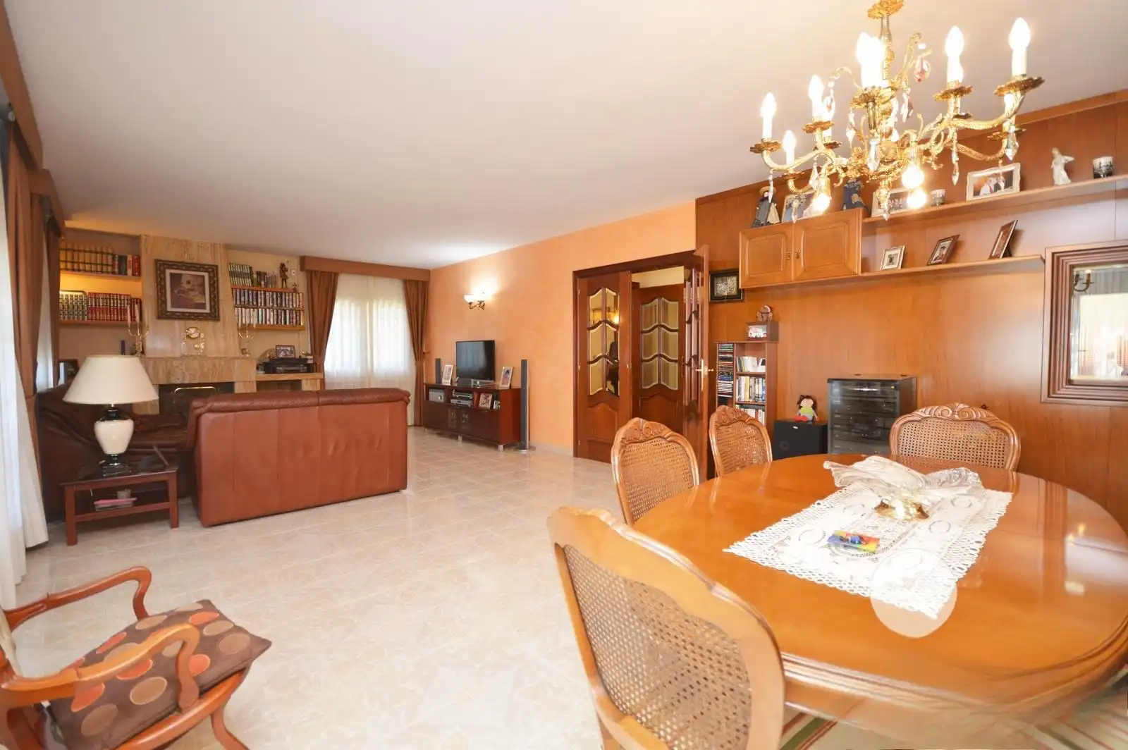 Sala d'estar de Casa o xalet de lloguer en Premià de Dalt amb Aire condicionat, Calefacció i Jardí privat