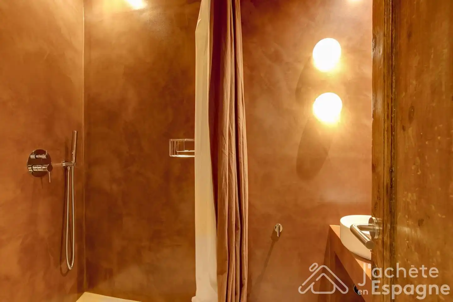 Apartment with terrace for sale in calle de les Basses de Sant Pere, imagen 18