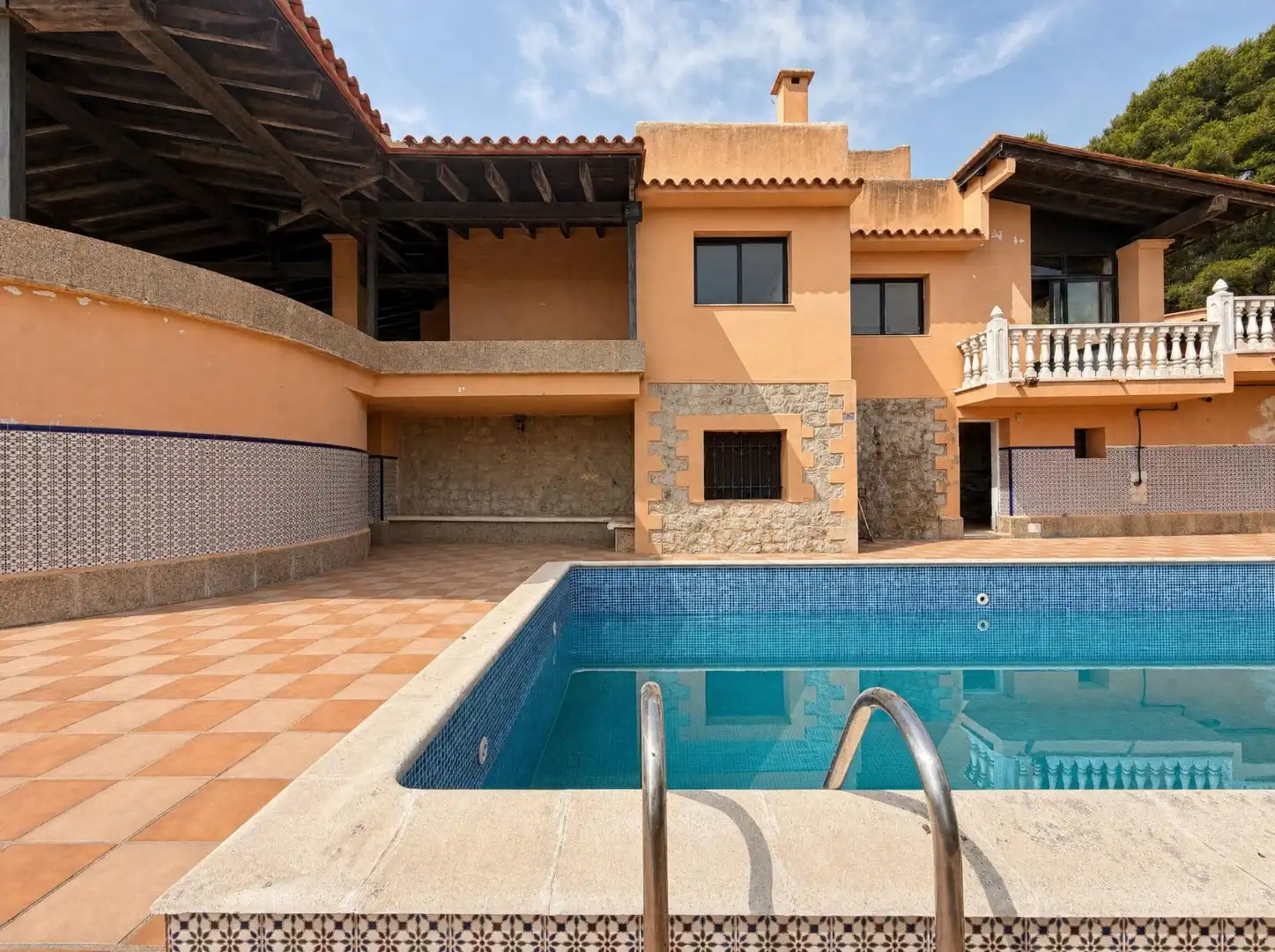 Piscina de Casa o xalet en venda en Santa Eulària des Riu amb Jardí privat, Terrassa i Traster