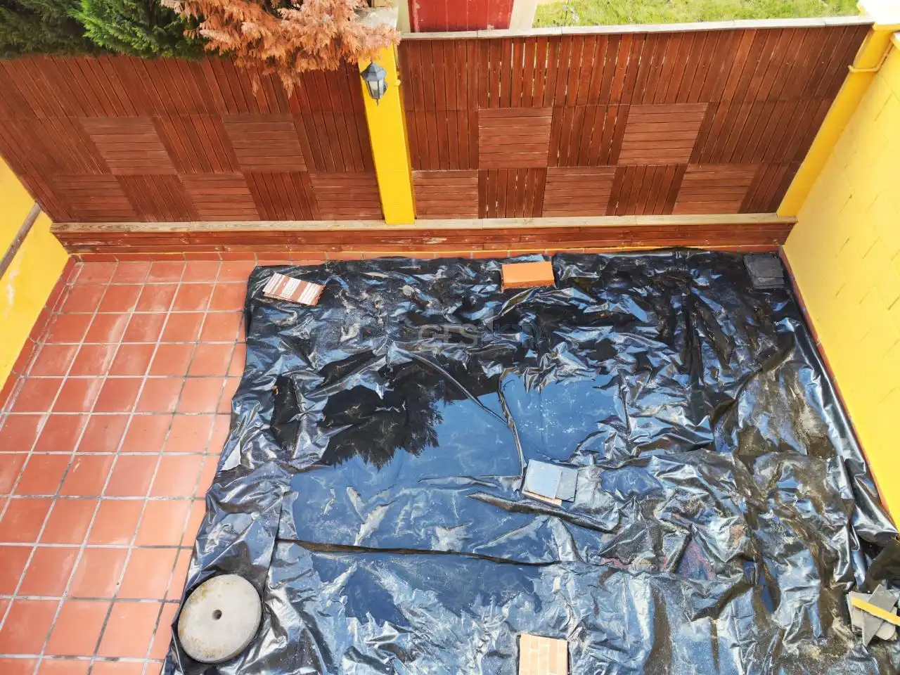 Jardí de Casa adosada en venda en Valdefresno amb Calefacció, Jardí privat i Parquet