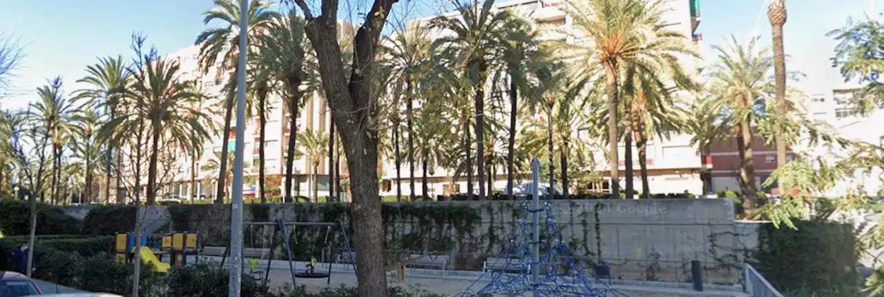 Außenansicht von Dachboden zum Verkauf in Badalona mit Klimaanlage, Heizung und Terrasse