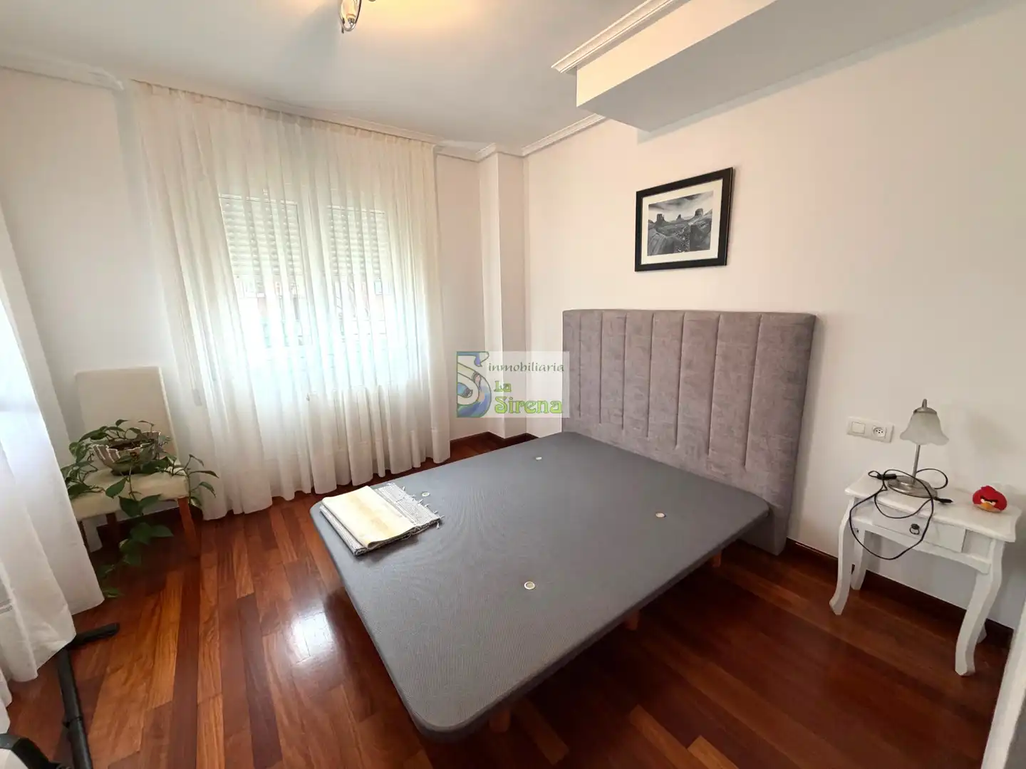 Dormitori de Casa o xalet en venda en Castro-Urdiales amb Calefacció, Jardí privat i Terrassa
