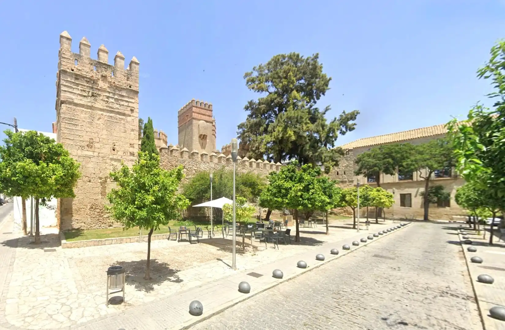 Vista exterior de Casa adosada en venta en El Puerto de Santa María con Terraza