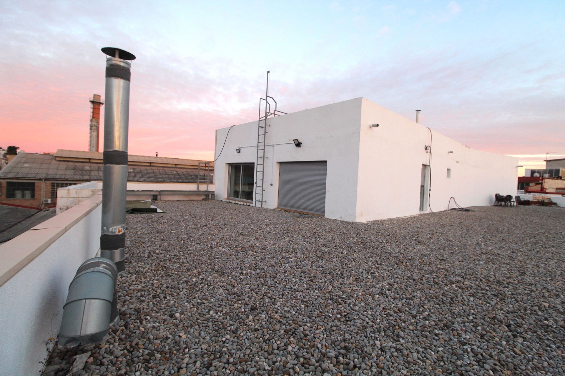 Exterior view of Building for sale in El Masnou