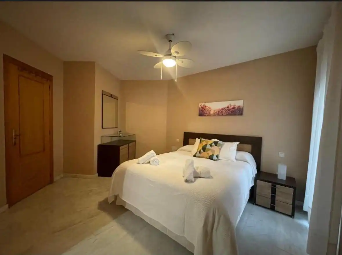 Wohnung zur Miete in Puerto de Estepona