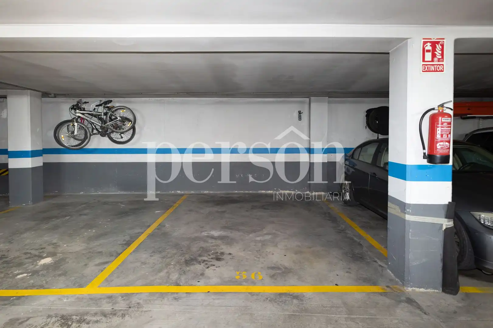 Parking de Piso de alquiler en Valencia con Calefacción, Terraza y Amueblado