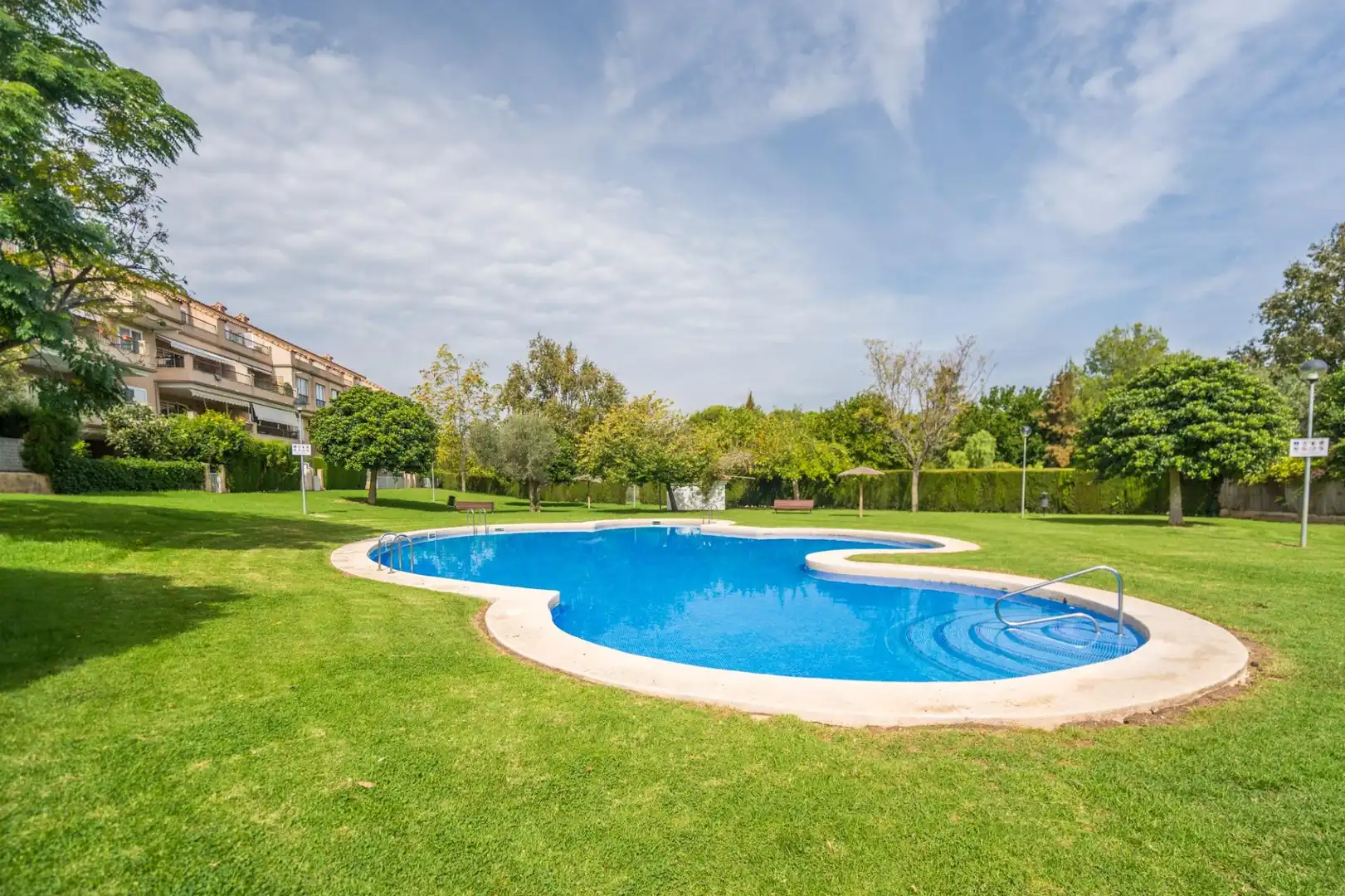 Flat with pool for sale in Calle MILA REIAL