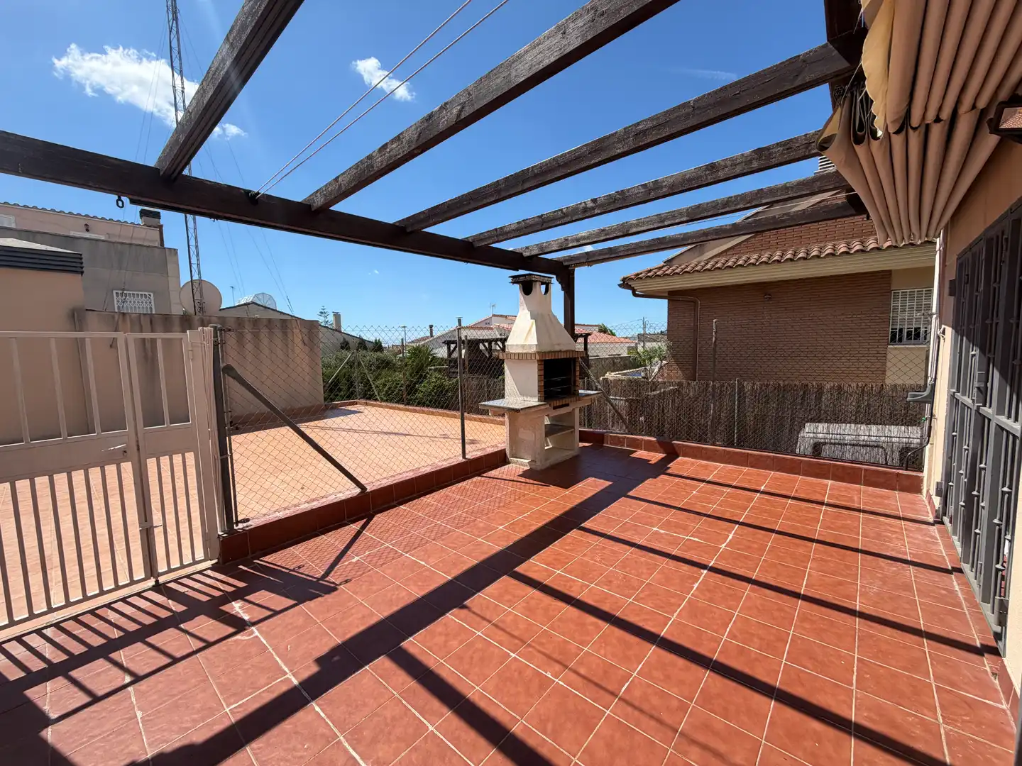 Semi-detached house with terrace for sale in Carrer Castell de Prades 10, imagen 19