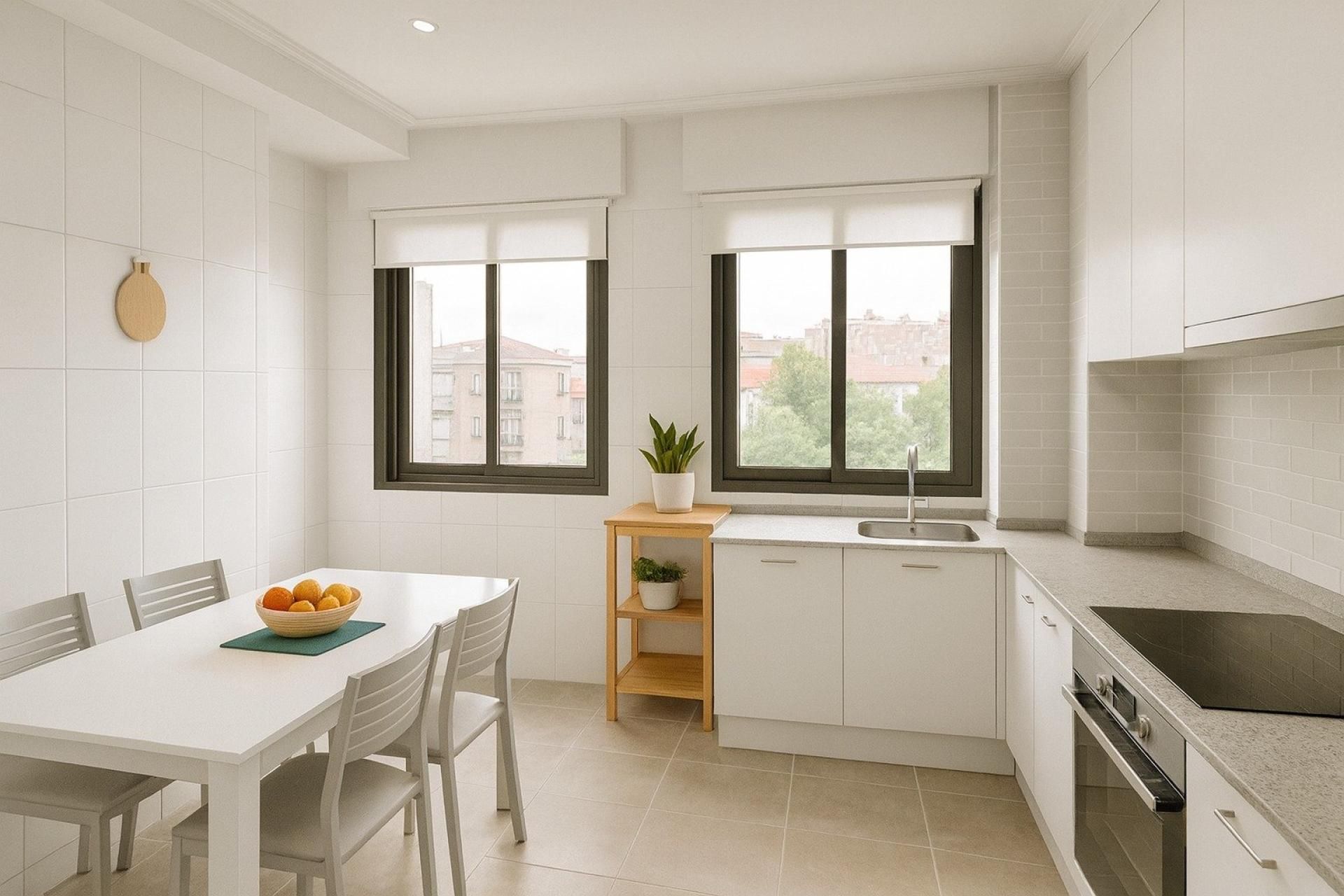 Cuina de Dúplex en venda en Vigo  amb Calefacció