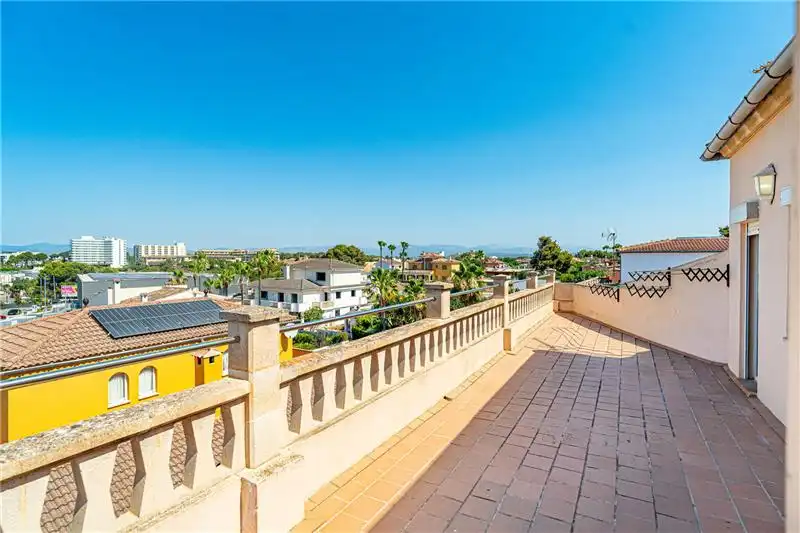 Casa amb terrassa en venda a Platja de Palma