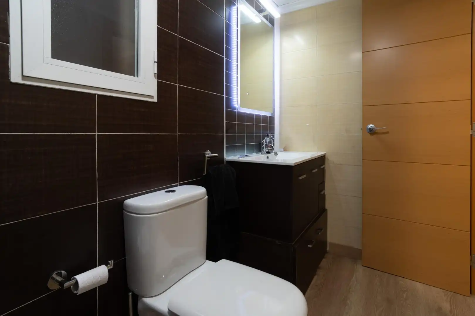 Bathroom of Flat for sale in Massanassa, Valencia