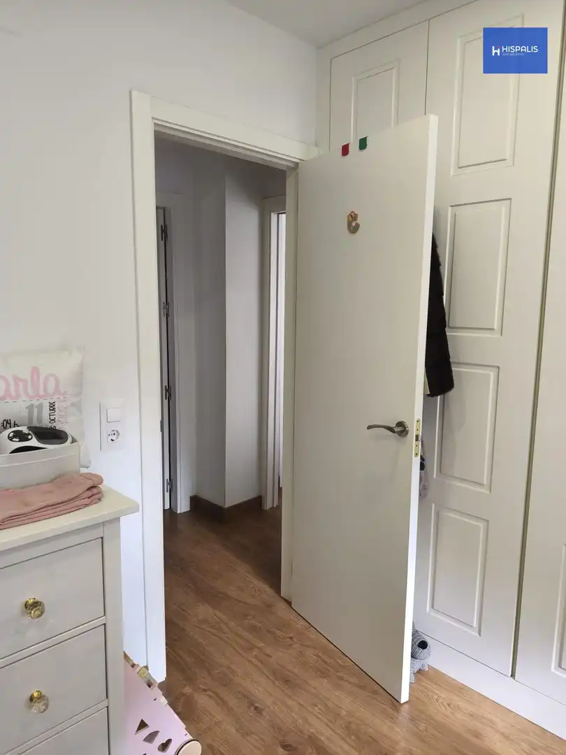 Piso en venta en Sevilla con Calefacción y Terraza
