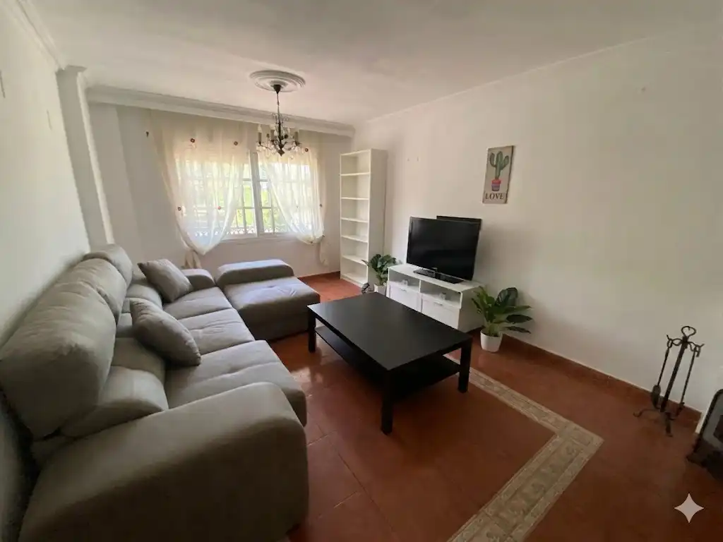 Sala de estar de Casa o chalet en venta en Los Barrios con Jardín privado y Balcón