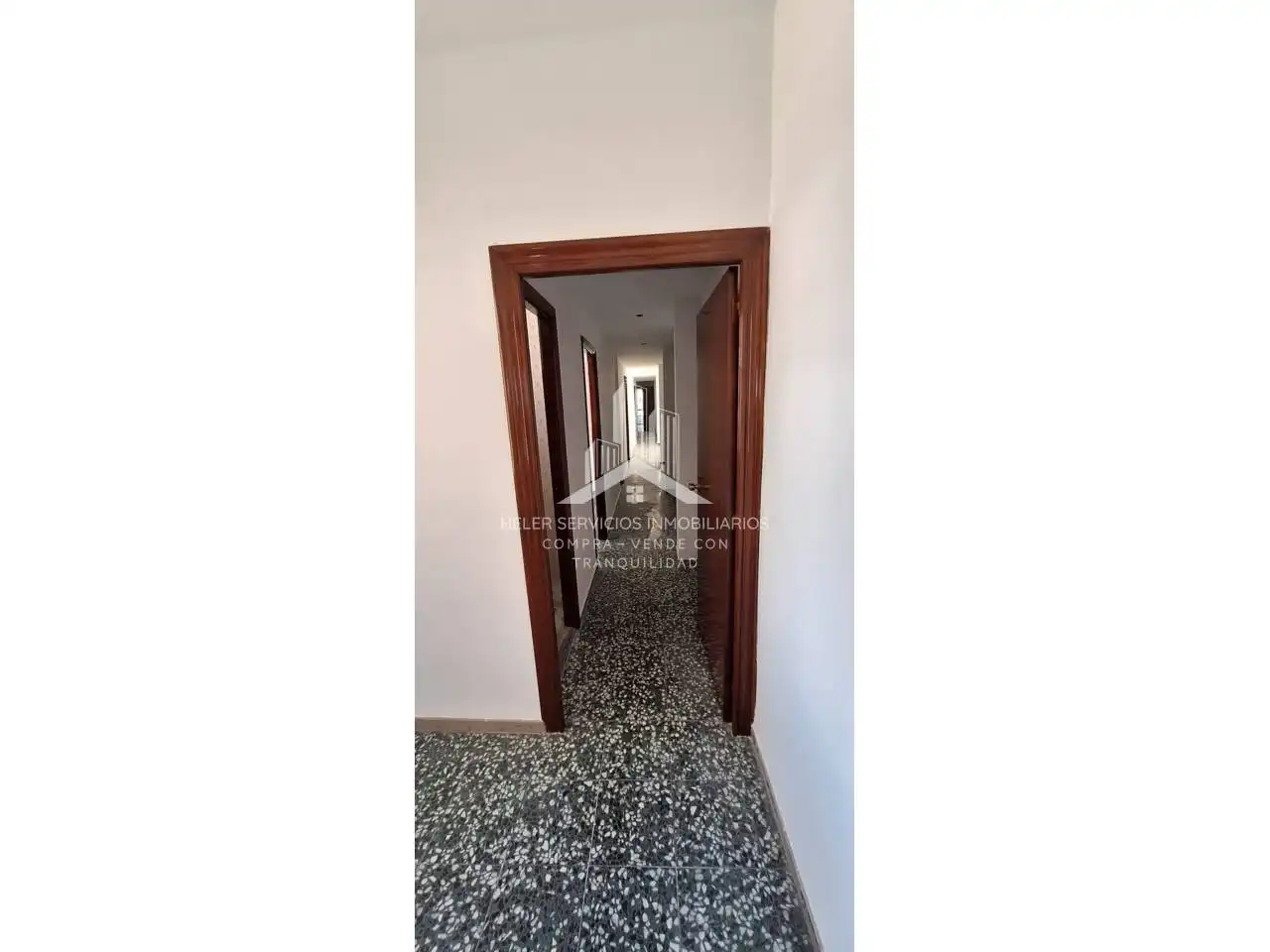Wohnungen zum Verkauf in Avenida Cedre, Piscinas