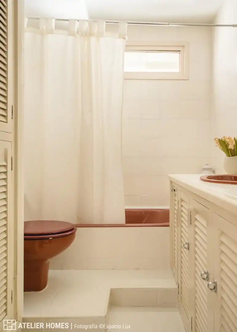 Bathroom of Attic for sale in Zaragoza  with Air Conditioner, Heating and Parquet flooring