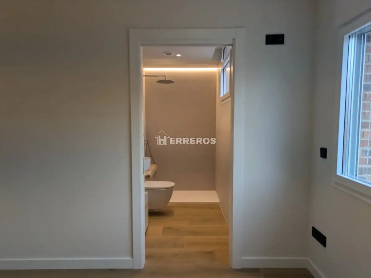 Baño de Apartamento en venta en Nájera con Aire acondicionado, Calefacción y Terraza