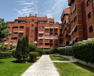 Vista exterior de Pis en venda en Alcorcón amb Aire condicionat, Calefacció i Parquet