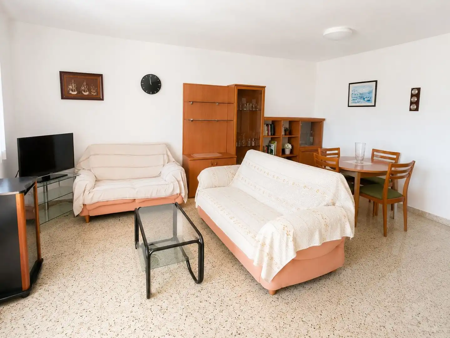 Living room of Flat for sale in Canet de Mar  with Heating, Terrace and Furnished