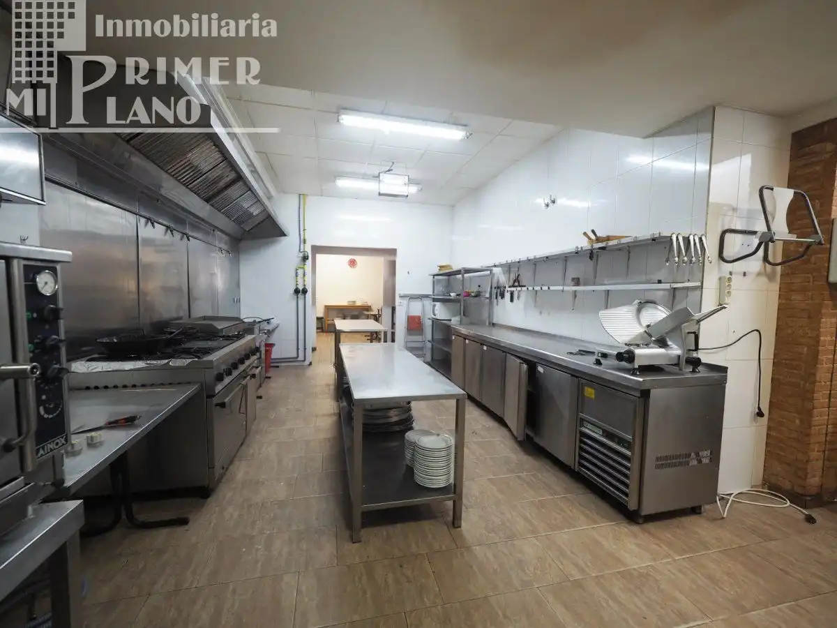 Cocina de Edificio en venta en La Solana  