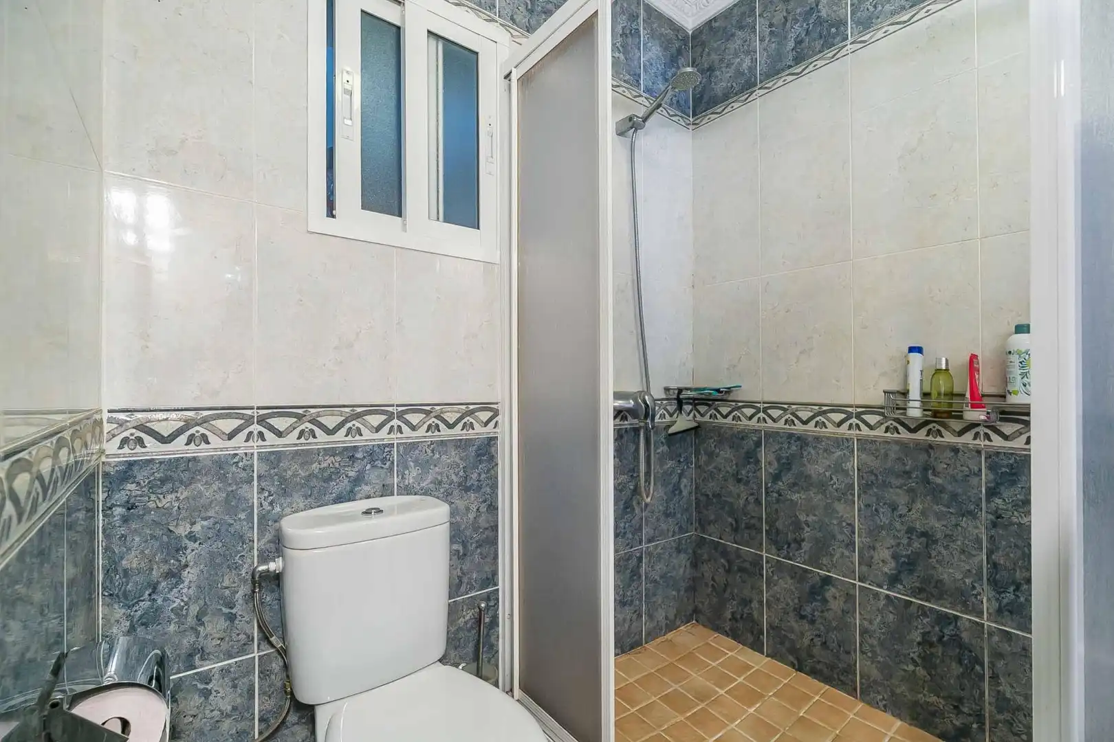 Bany de Casa o xalet en venda en Mijas amb Aire condicionat, Jardí privat i Terrassa