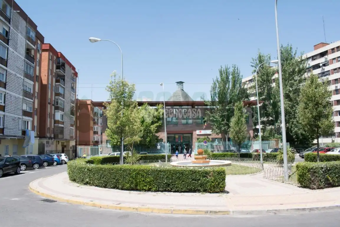 Vista exterior de Piso en venta en Fuenlabrada con Calefacción