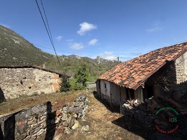 Casa en venda a Amieva - Vega de Pervis s/n