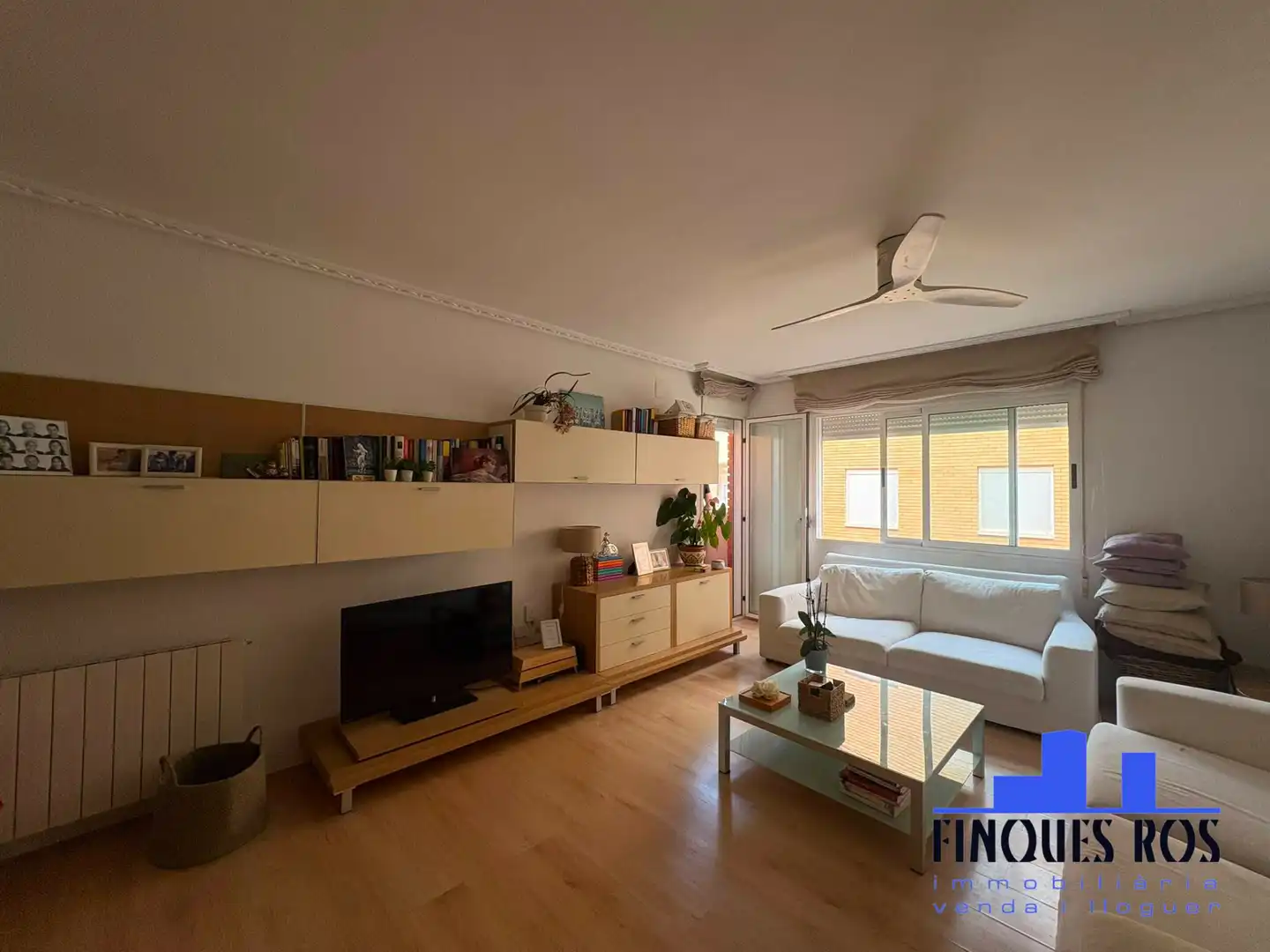 Sala d'estar de Pis en venda en Vinaròs amb Calefacció, Terrassa i Moblat