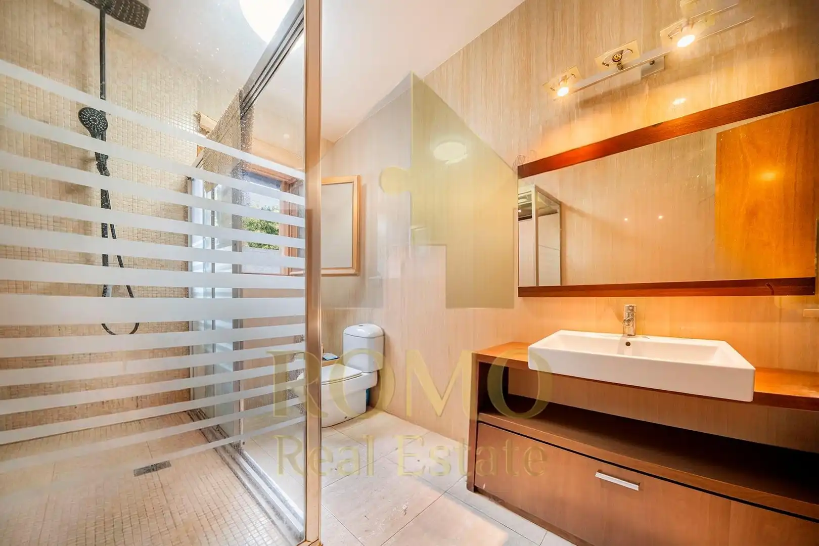 House with garden for sale in Carrer Pimpinella, imagen 28
