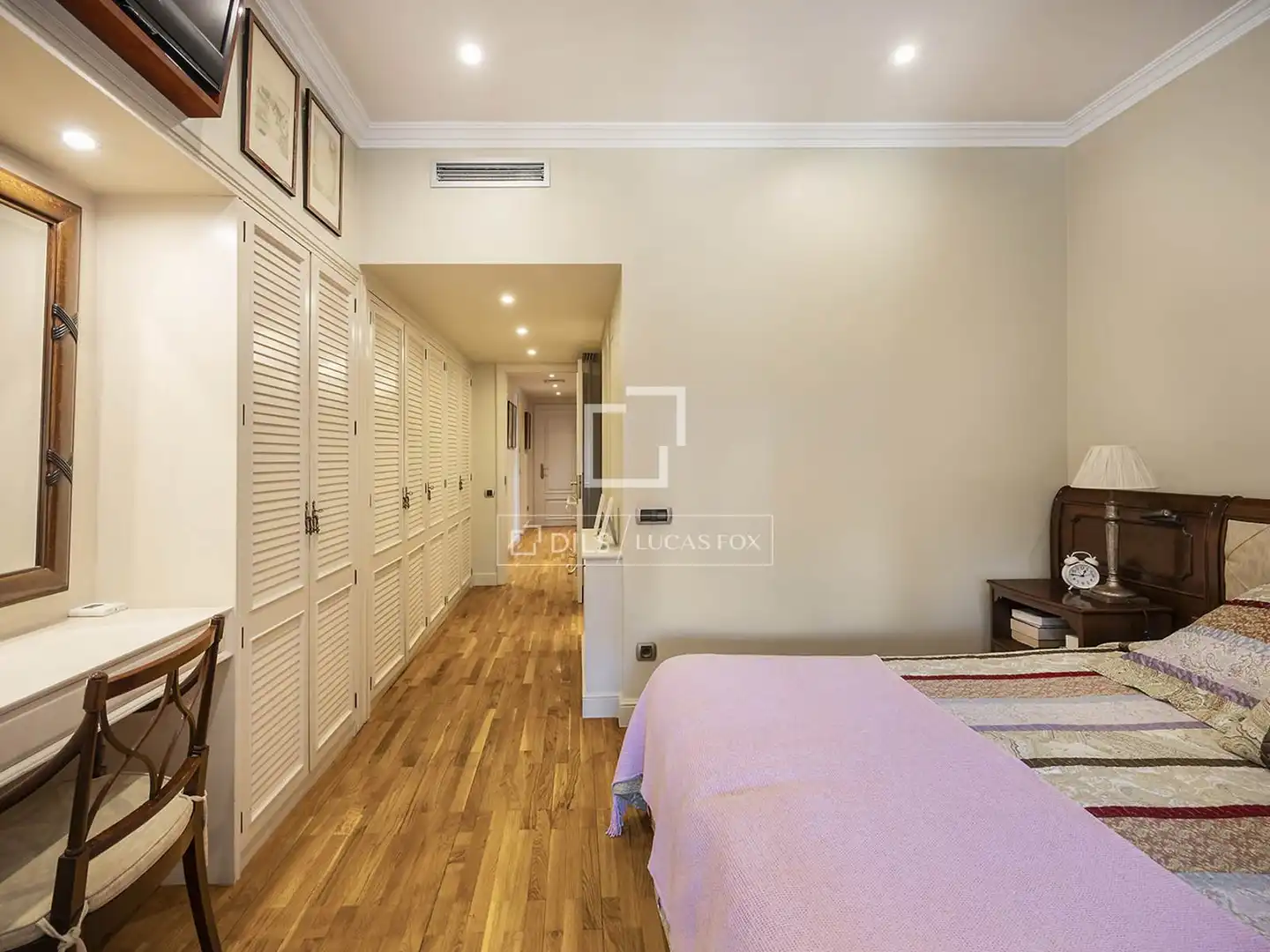 Schlafzimmer von Wohnung zur Miete in Barcelona mit Heizung, Privatgarten und Parkett