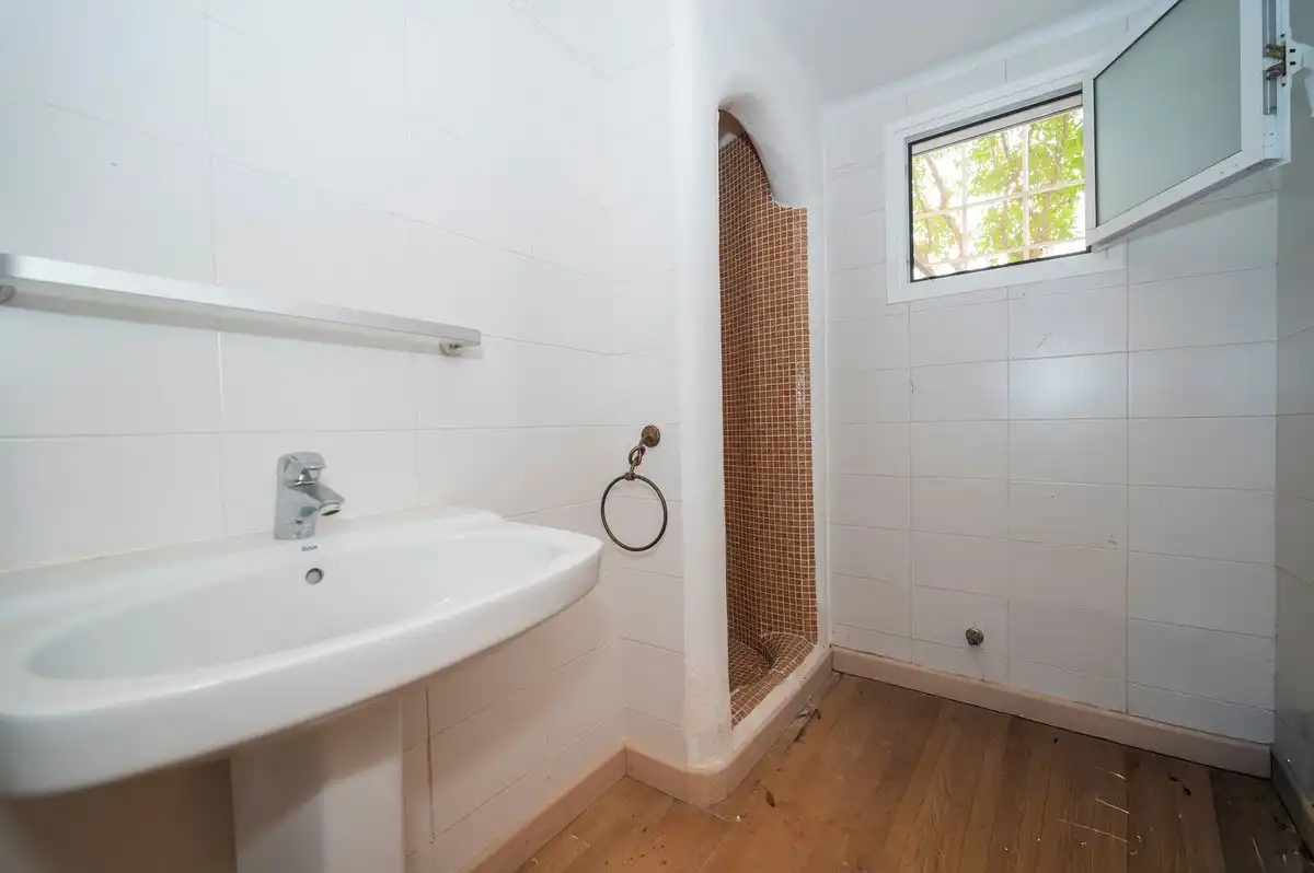 Bany de Casa o xalet en venda en Sant Josep de sa Talaia amb Calefacció, Jardí privat i Terrassa