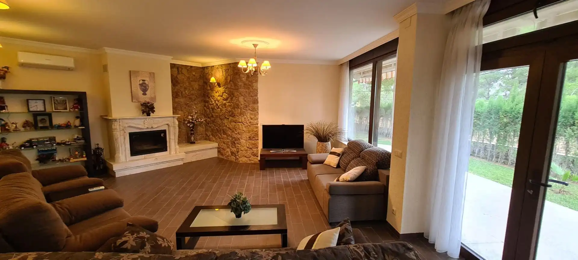 Sala d'estar de Casa o xalet en venda en L'Ametlla de Mar  amb Aire condicionat, Calefacció i Jardí privat