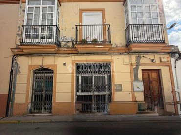 Maison avec balcon à vendre à C. San Antonio