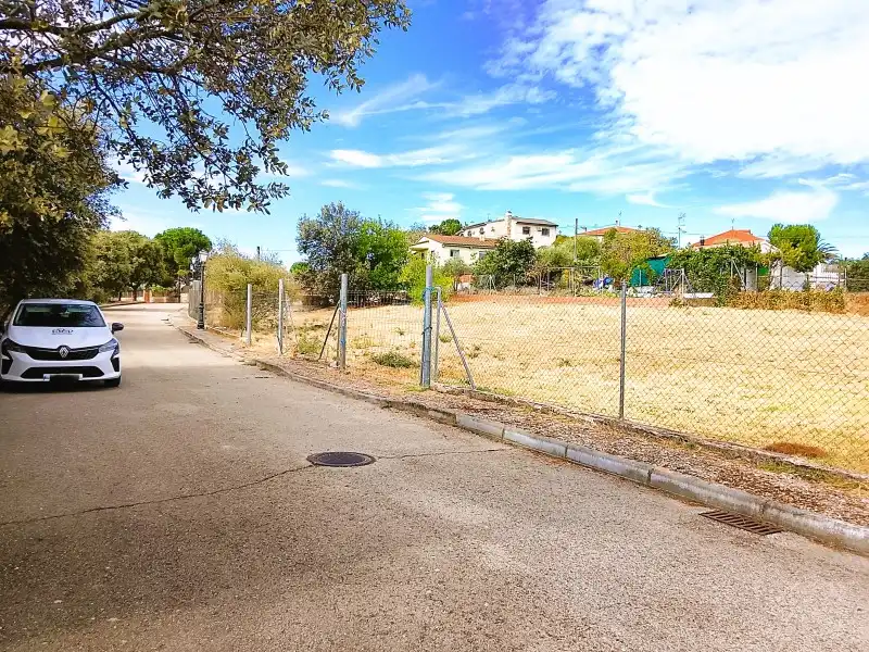 Terrenys i solars en venda a Calle Encinasola, imagen 2