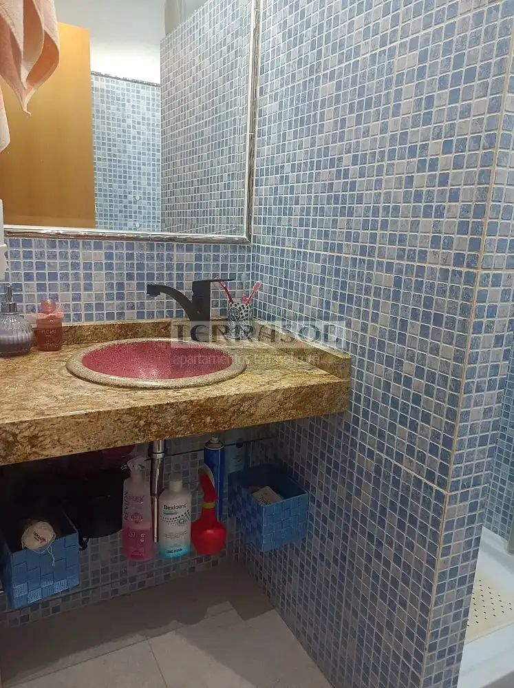 Baño de Apartamento en venta en Vélez-Málaga con Aire acondicionado, Calefacción y Jardín privado