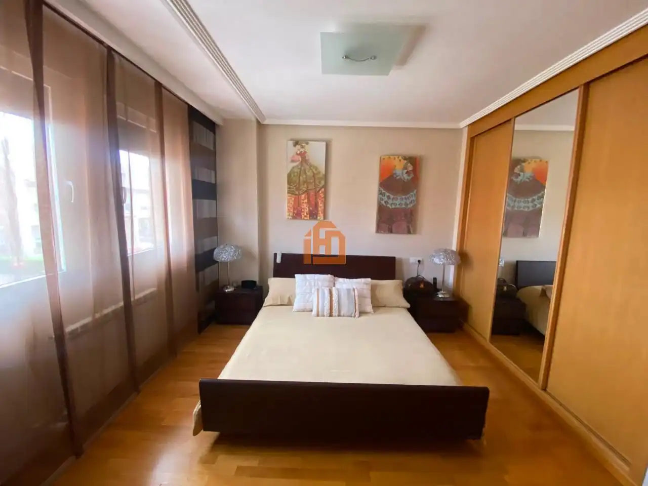 Habitación de Casa adosada en venta en San Andrés del Rabanedo con Calefacción, Jardín privado y Trastero