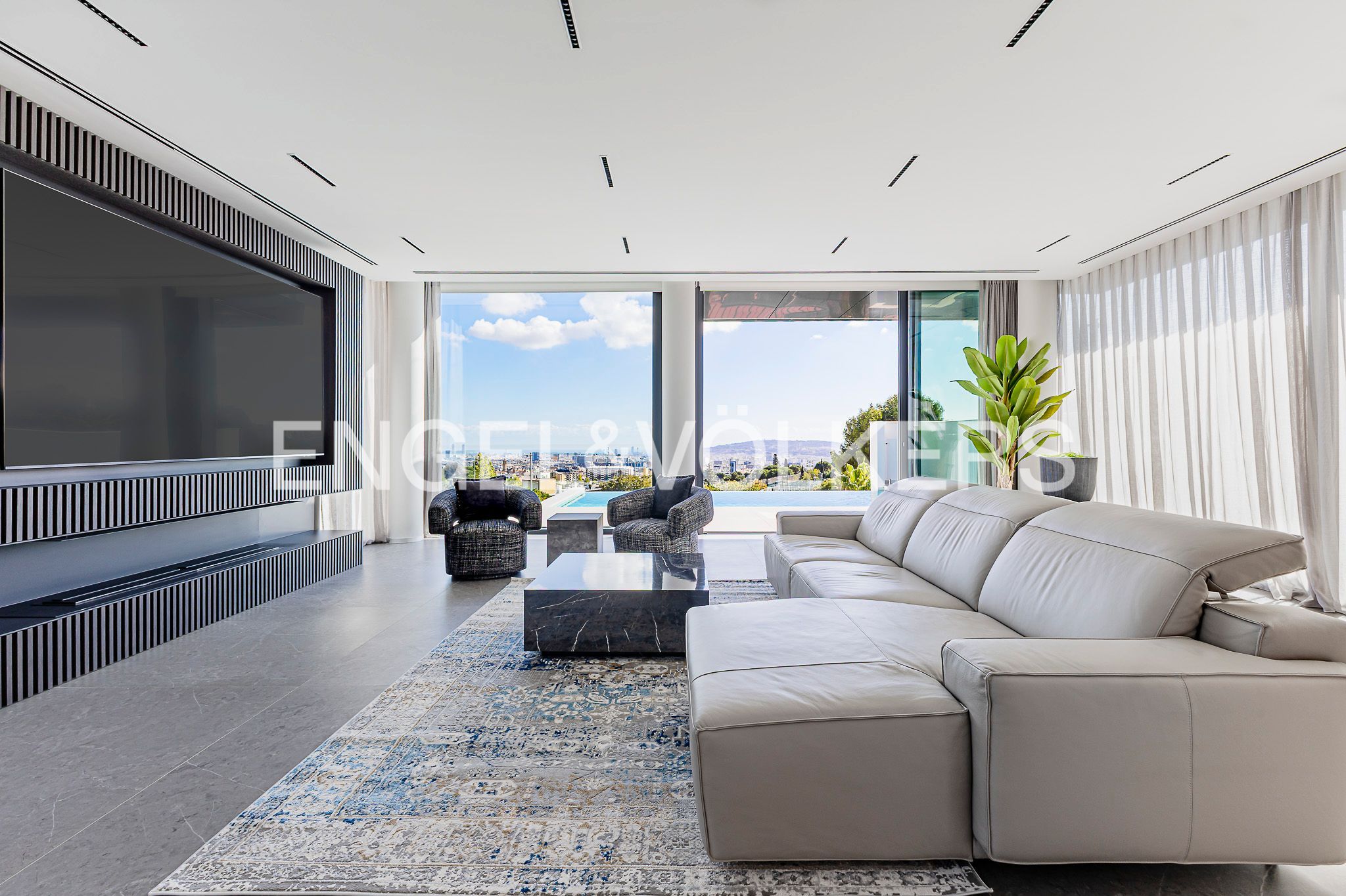 Sala d'estar de Casa o xalet en venda en  Barcelona Capital amb Calefacció, Jardí privat i Terrassa