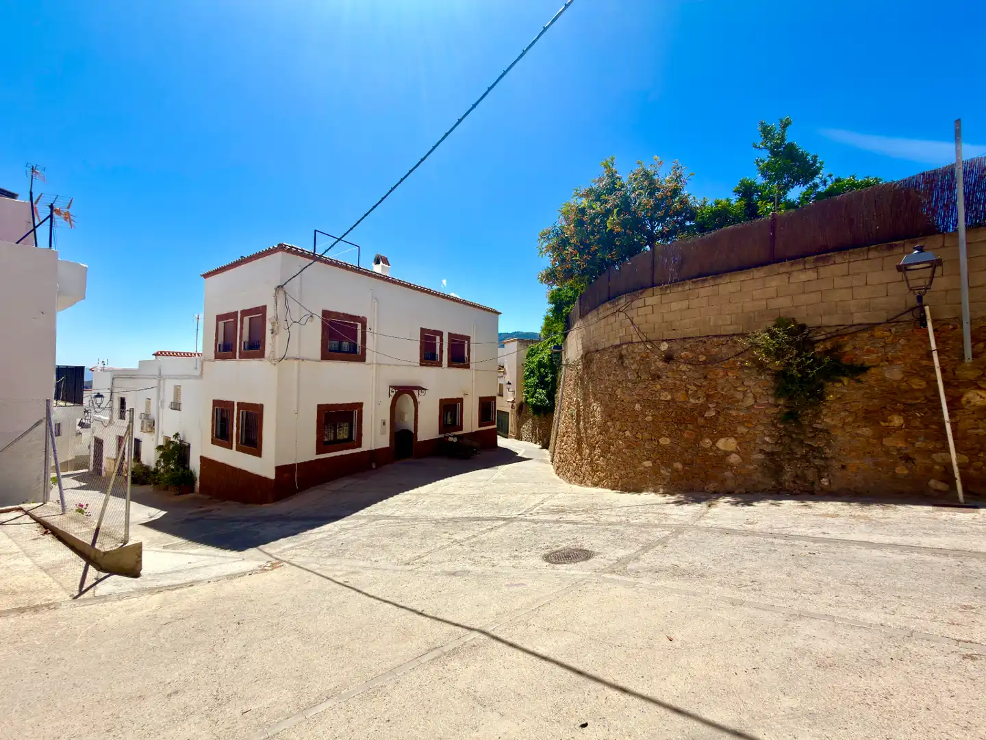 Vista exterior de Casa o xalet en venda en Canjáyar amb Aire condicionat, Terrassa i Traster