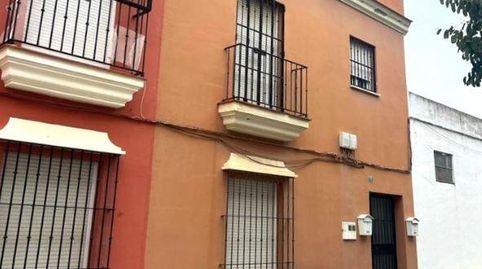Photo 2 of Houses for sale in Calle Campoamor, 11, Salesianos, Utrera