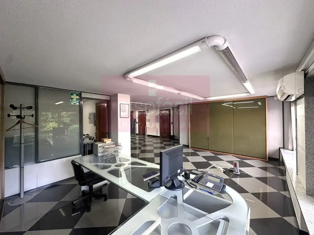 Büro zur Miete in Lugo